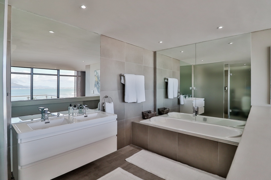 4 Bedroom Property for Sale in Table View Western Cape